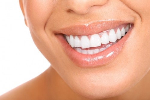 Il sito web della clinica odontoiatrica Omni Dent è stato aperto